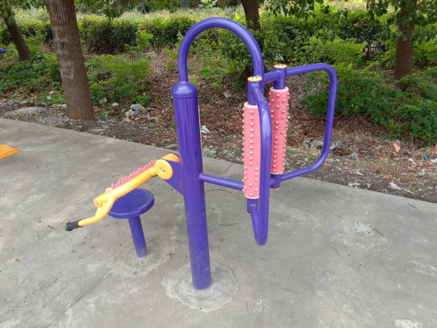 腰背按摩器