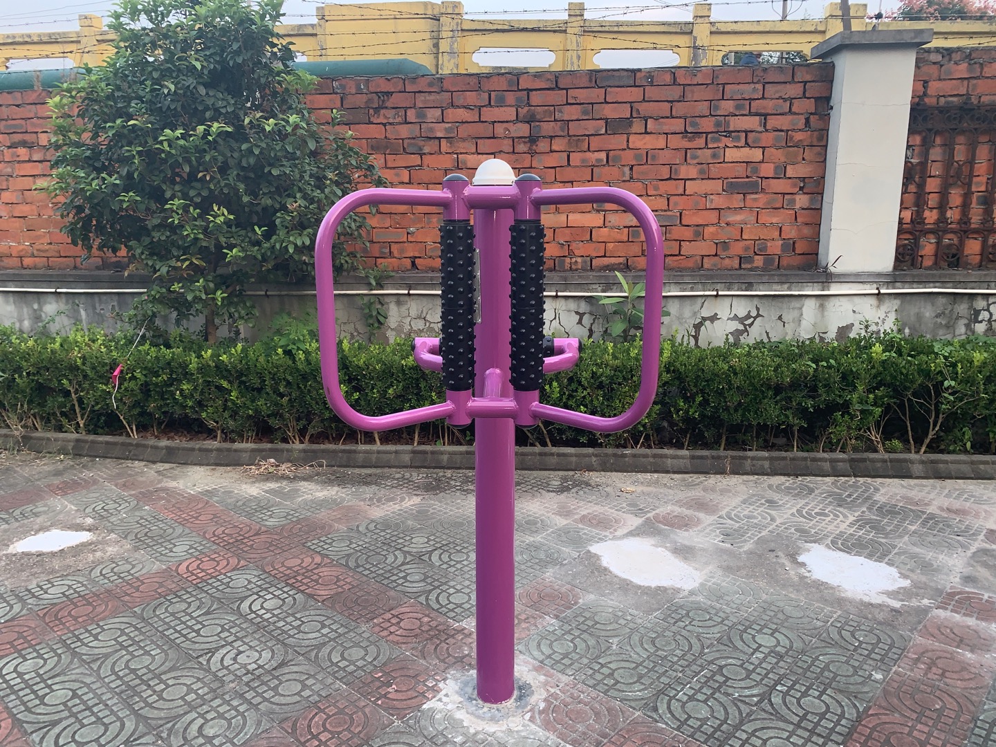 腰背按摩器