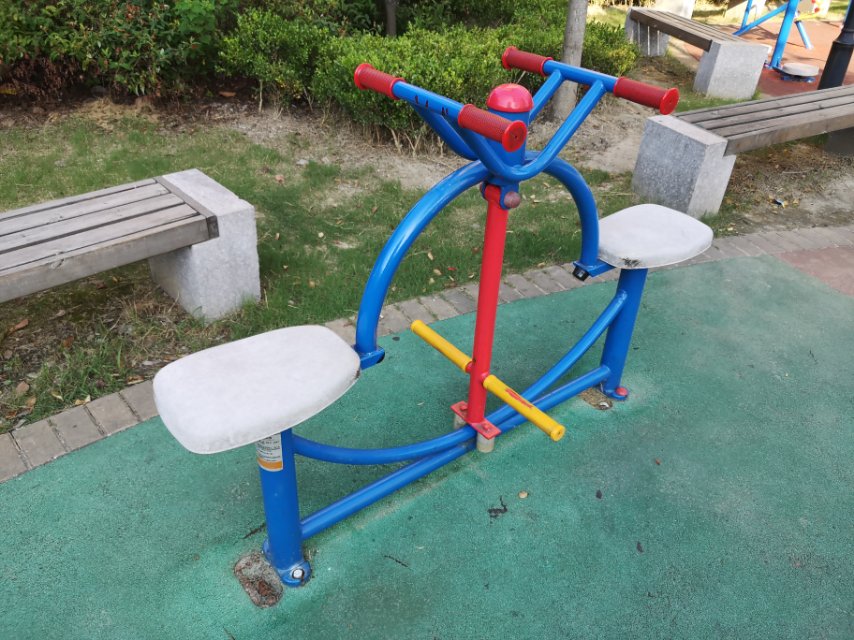 下肢康復器