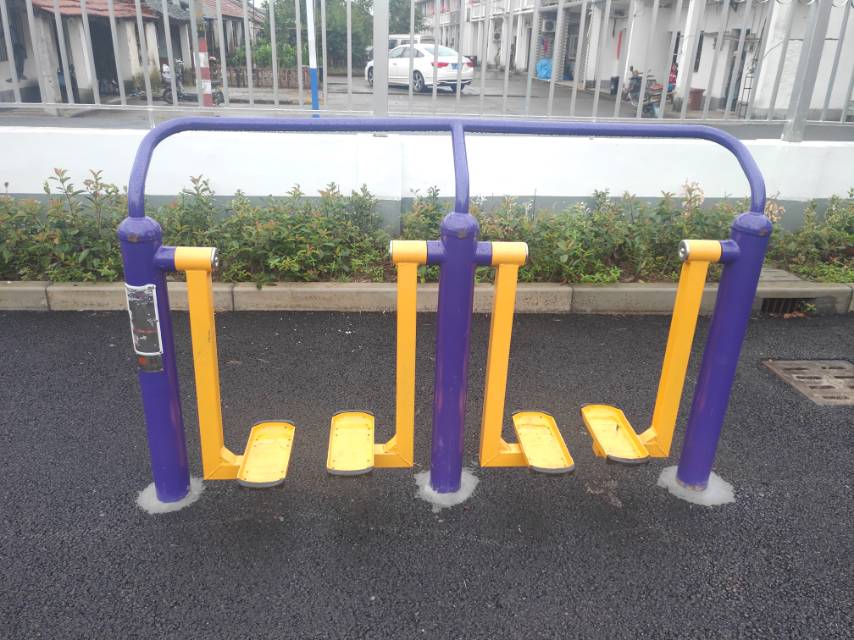 太空漫步器