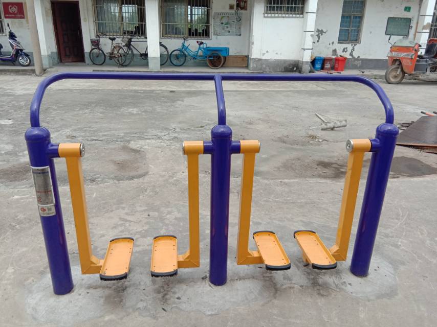 太空漫步器