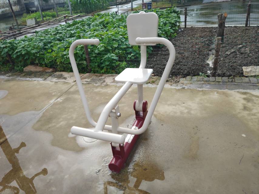 劃船器