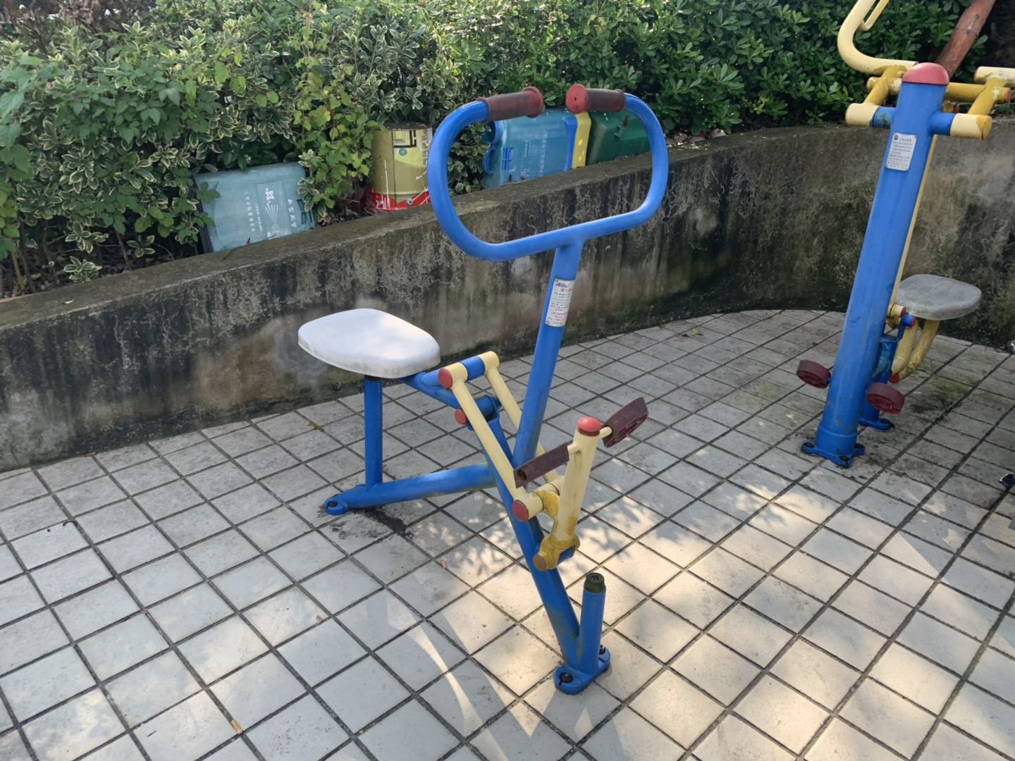 腰力鍛煉器