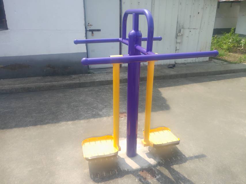 鐘擺器