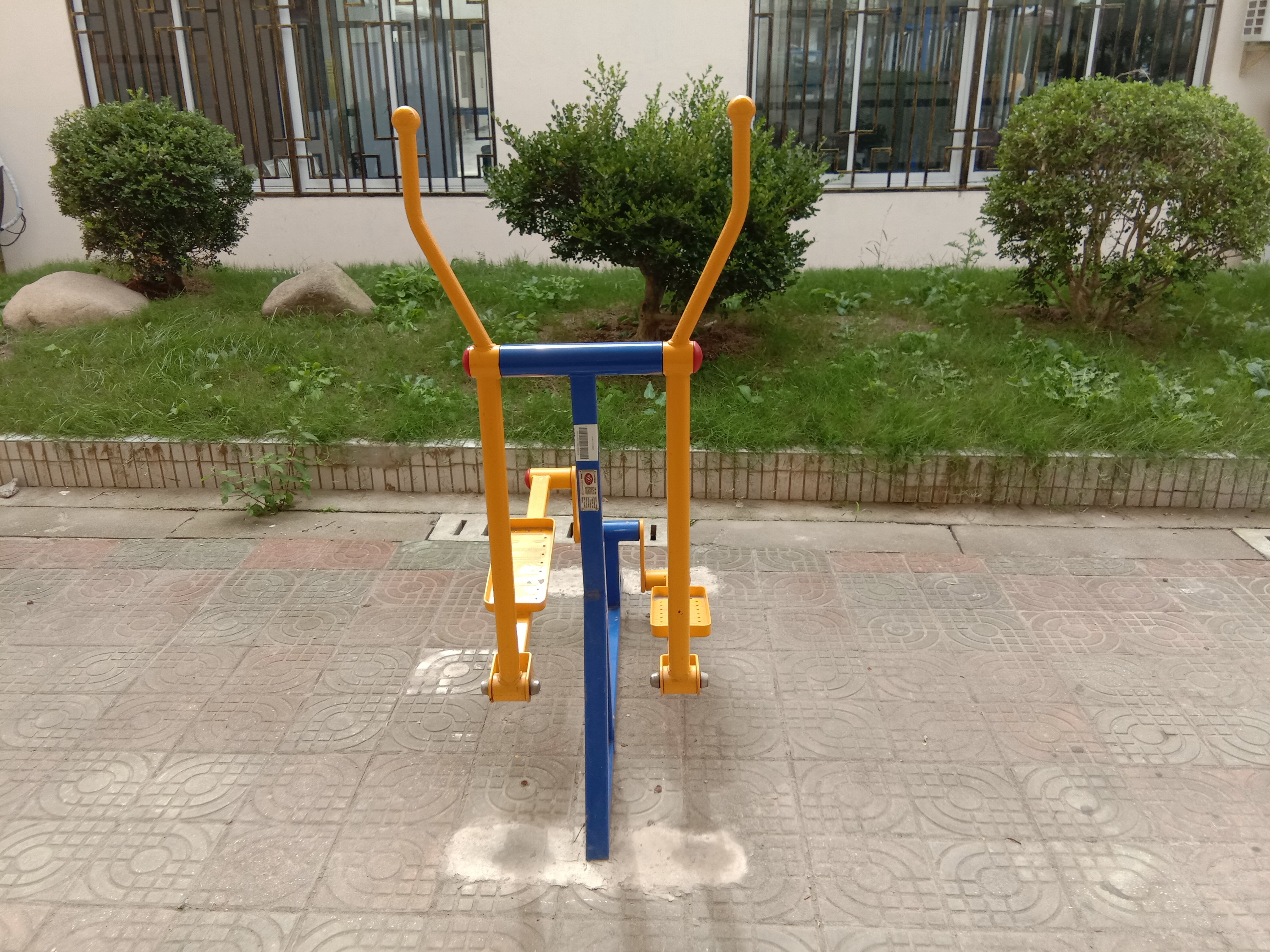 室外橢圓機