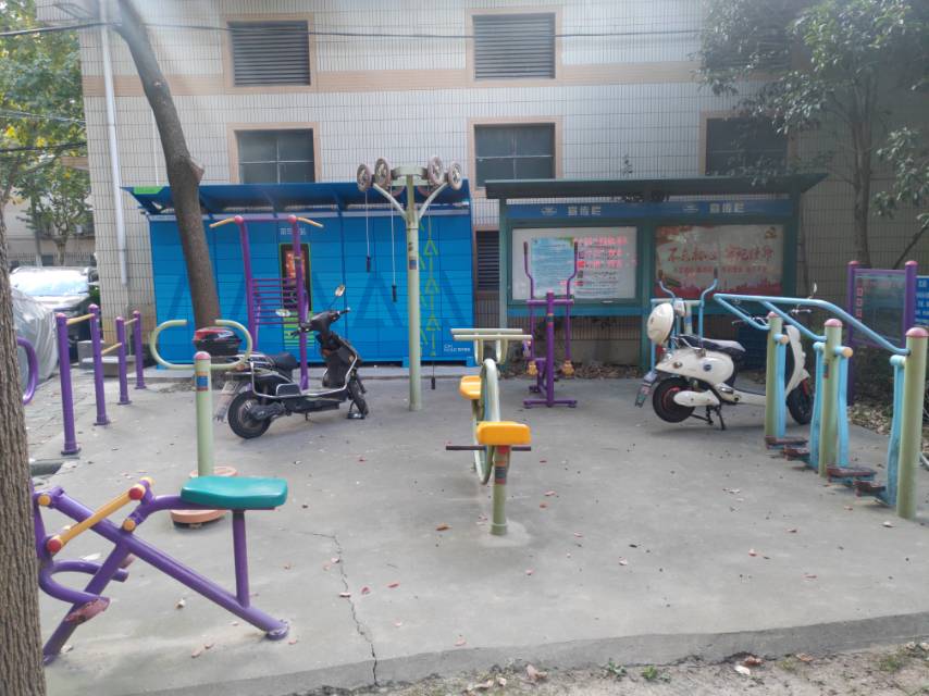 云蓮一居委上南花苑東苑健身點