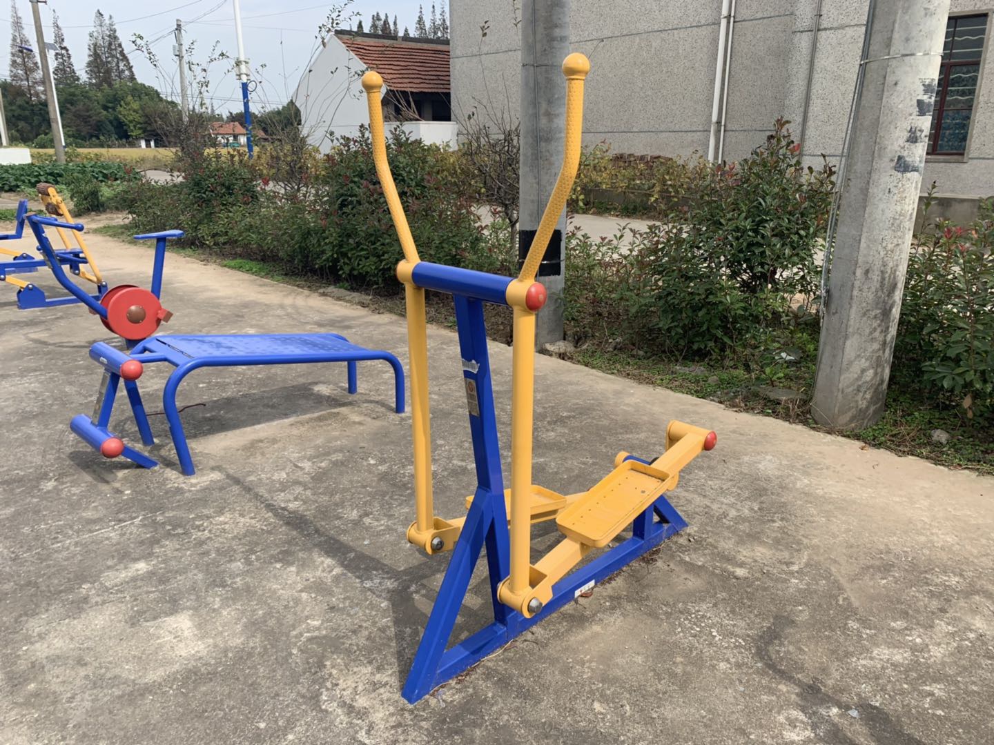 室外橢圓機