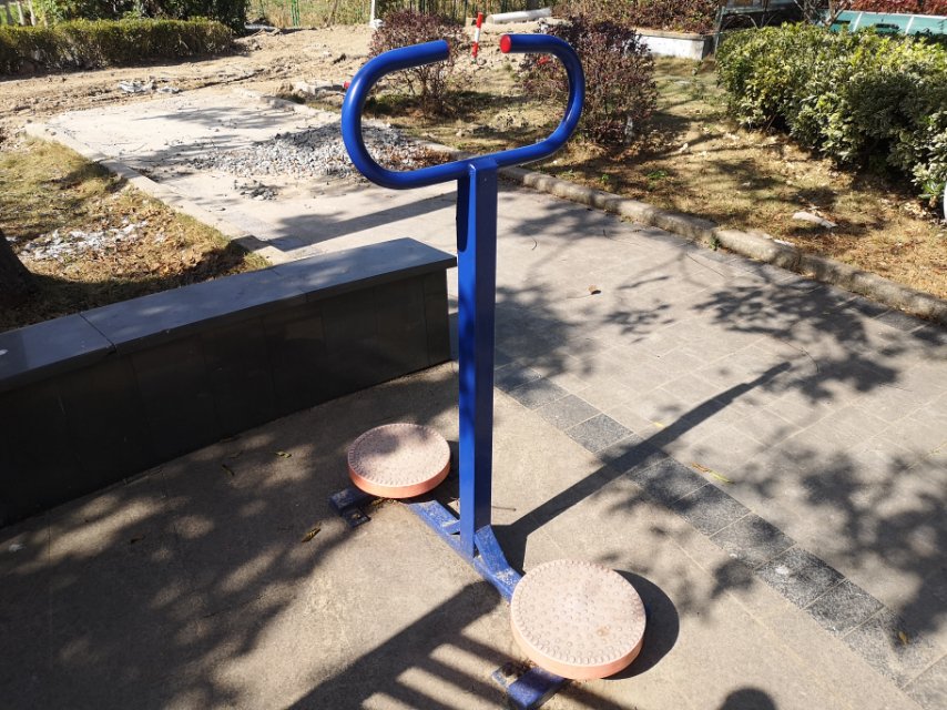 扭腰器