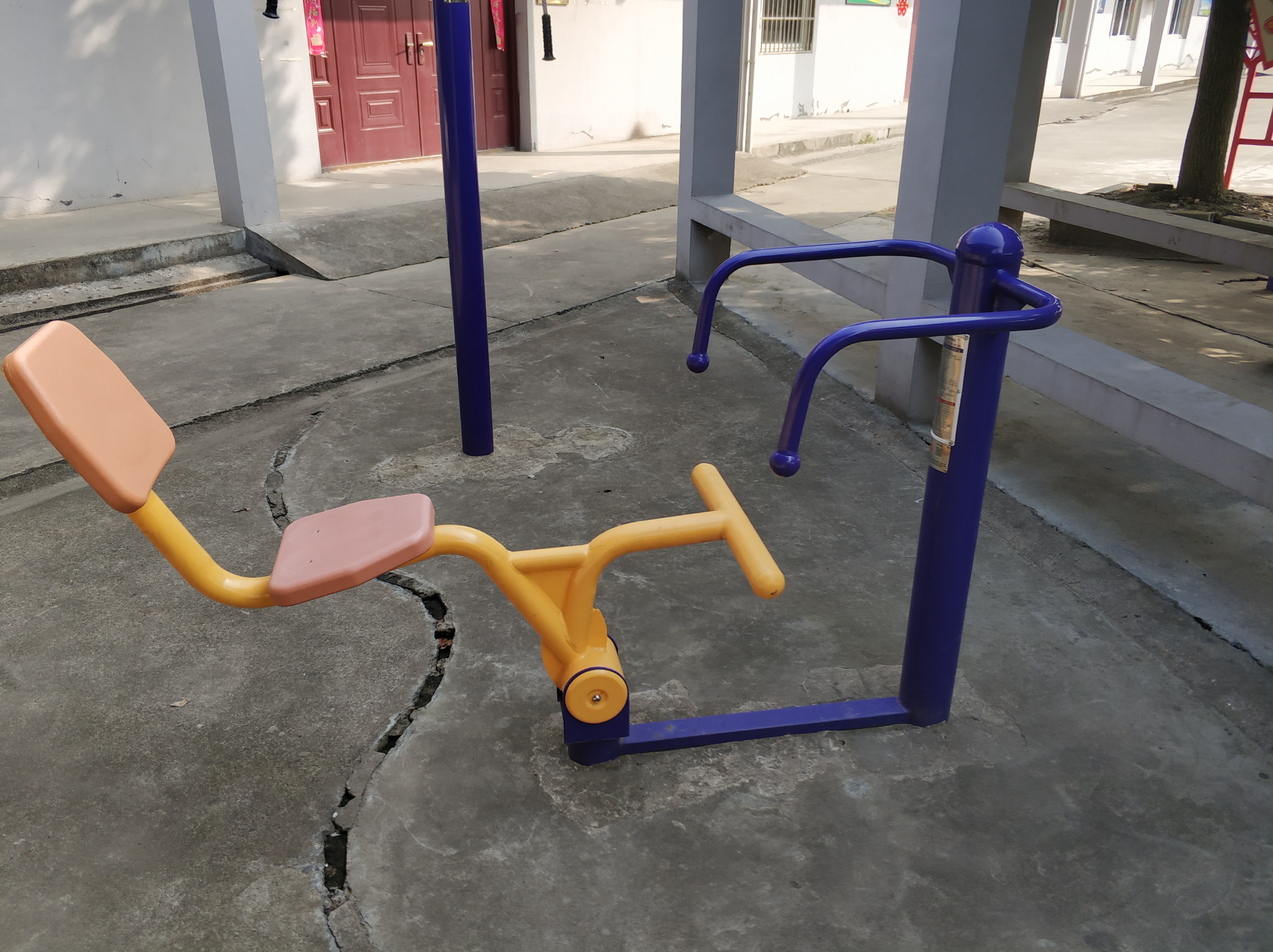 伸展器