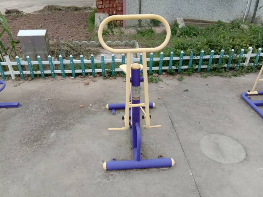 騎馬器