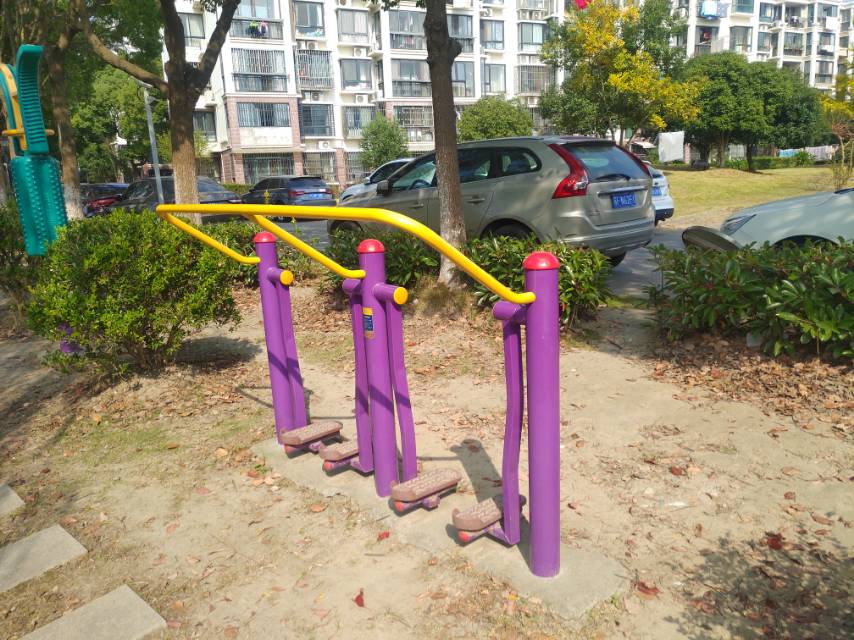 太空漫步器