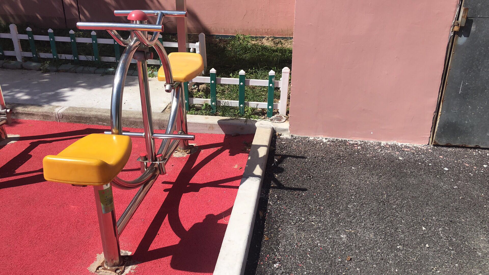 下肢康復器