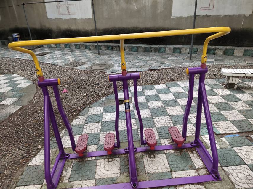 太空漫步器