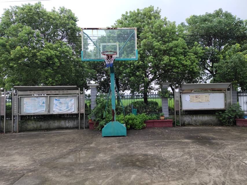 建新村籃球場(chǎng)