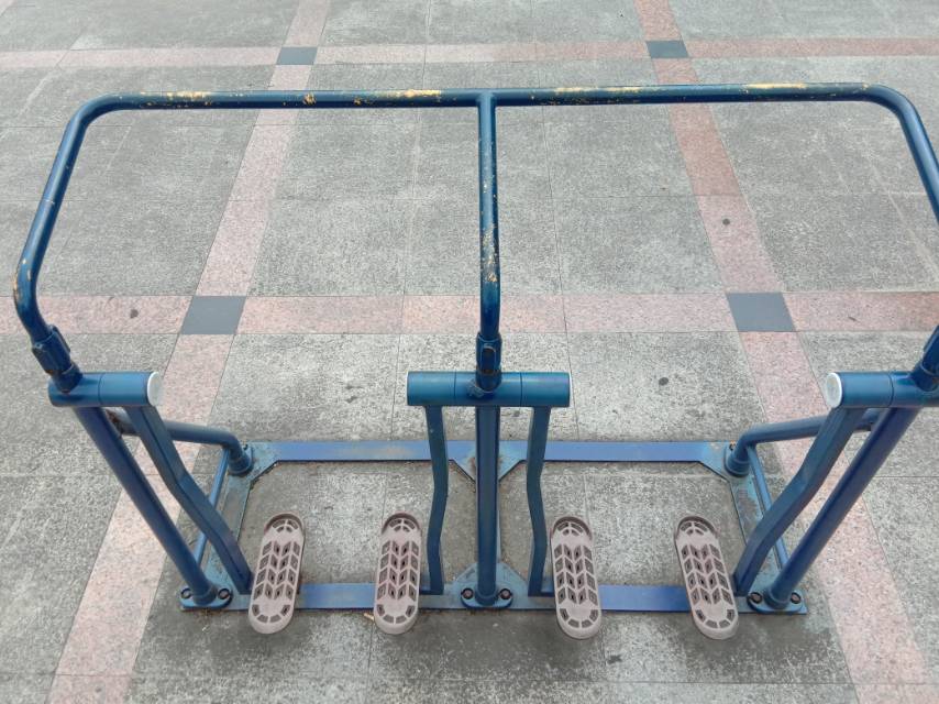 太空漫步器