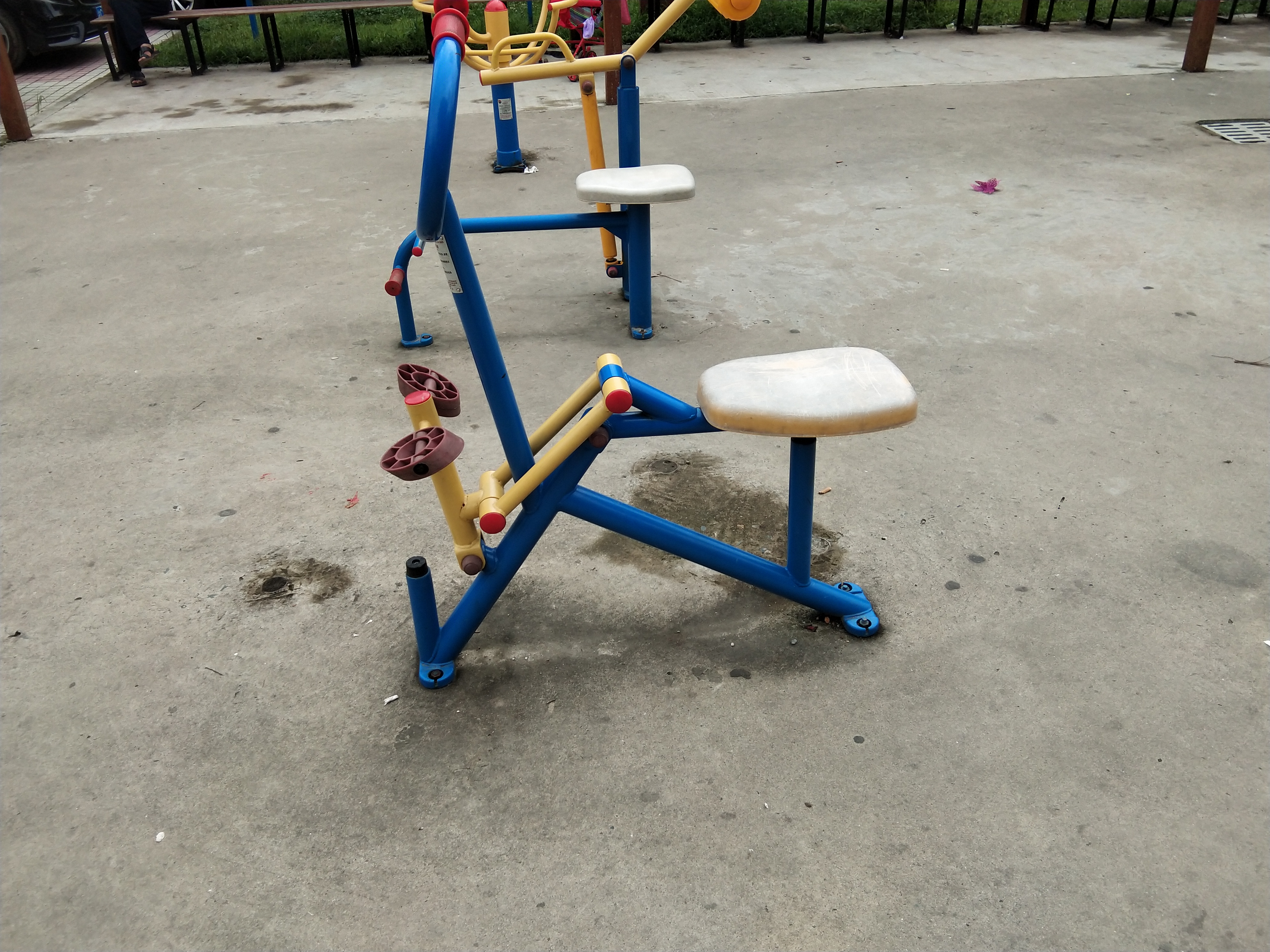 腰力鍛煉器