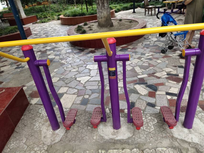太空漫步器