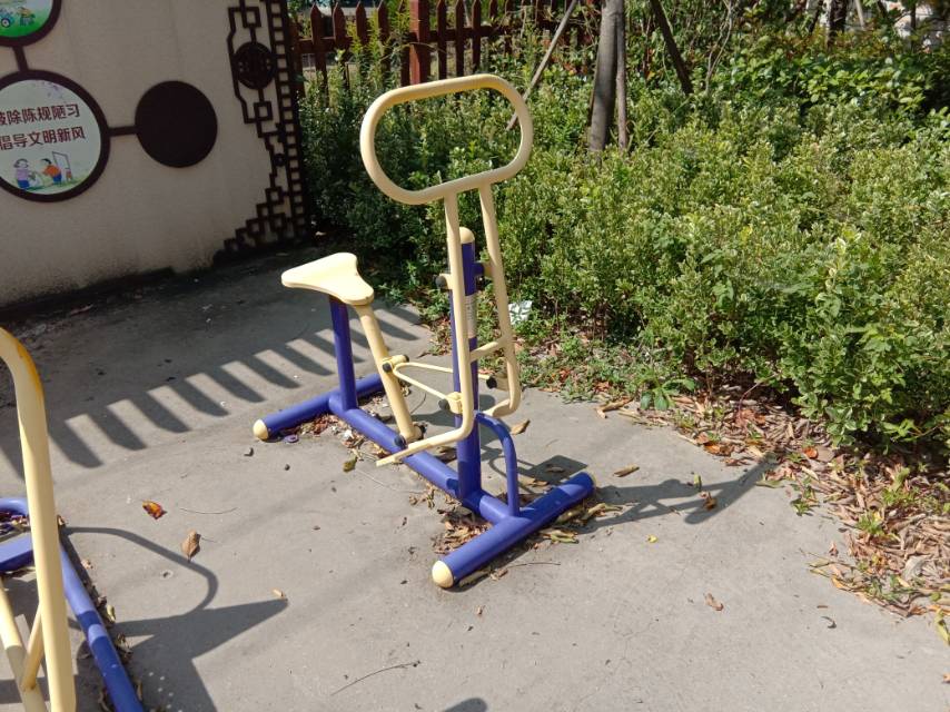 騎馬器