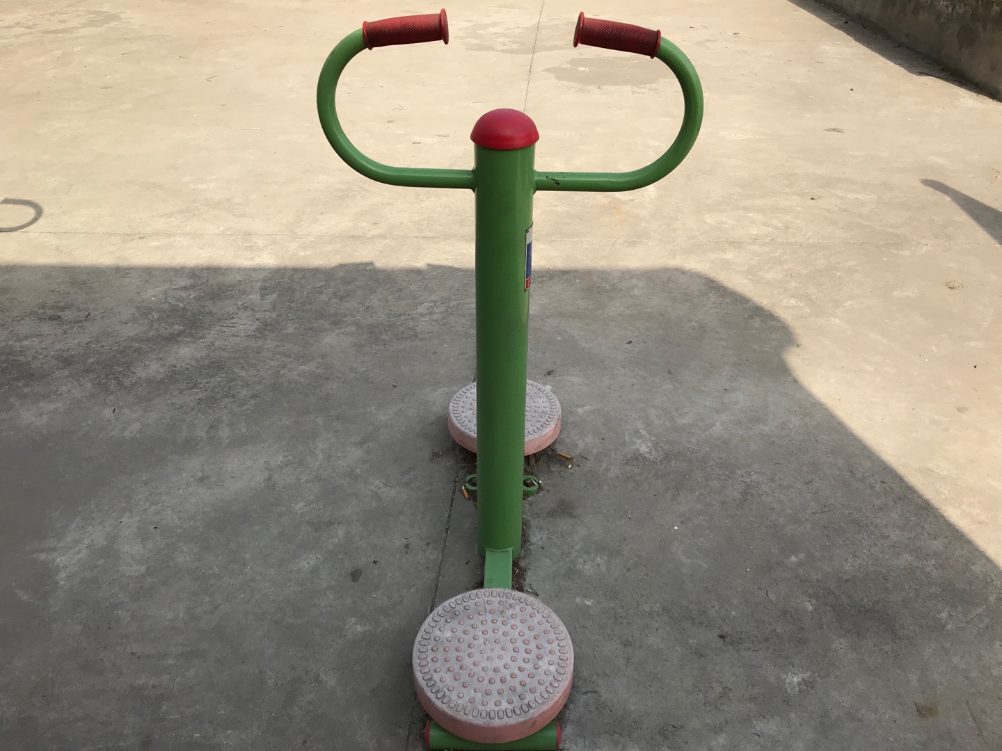 扭腰器