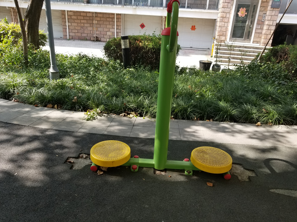 扭腰器