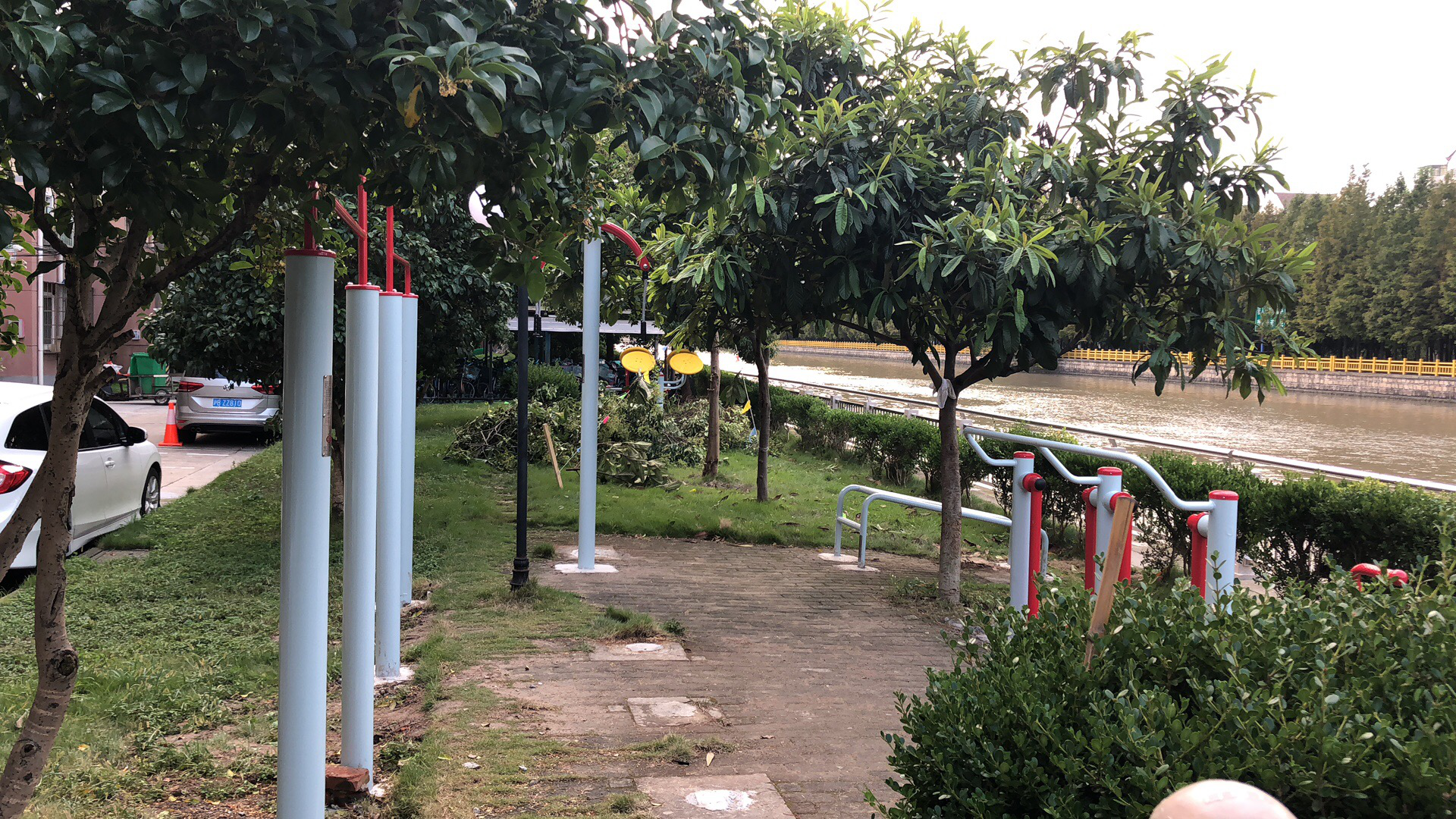 南江苑居委健身點(diǎn)