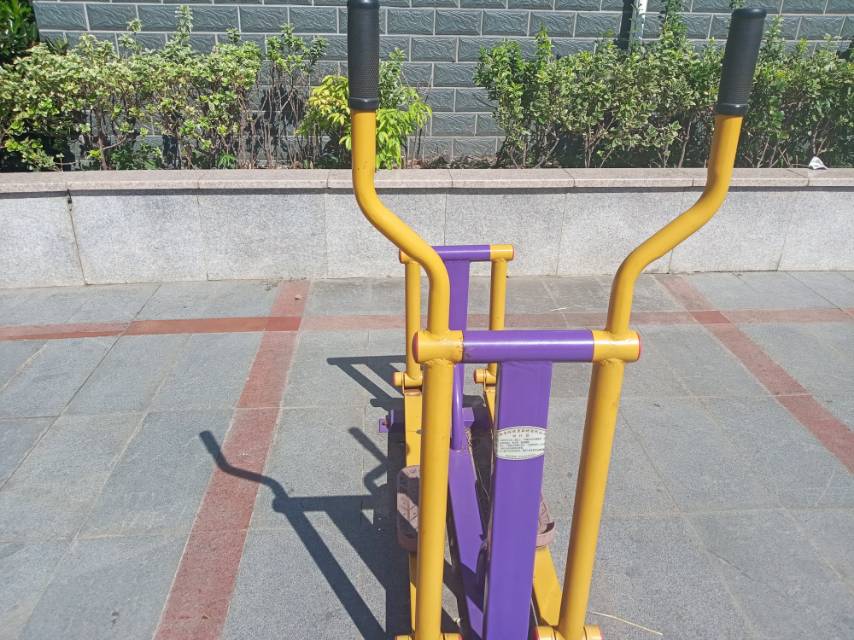滑行器