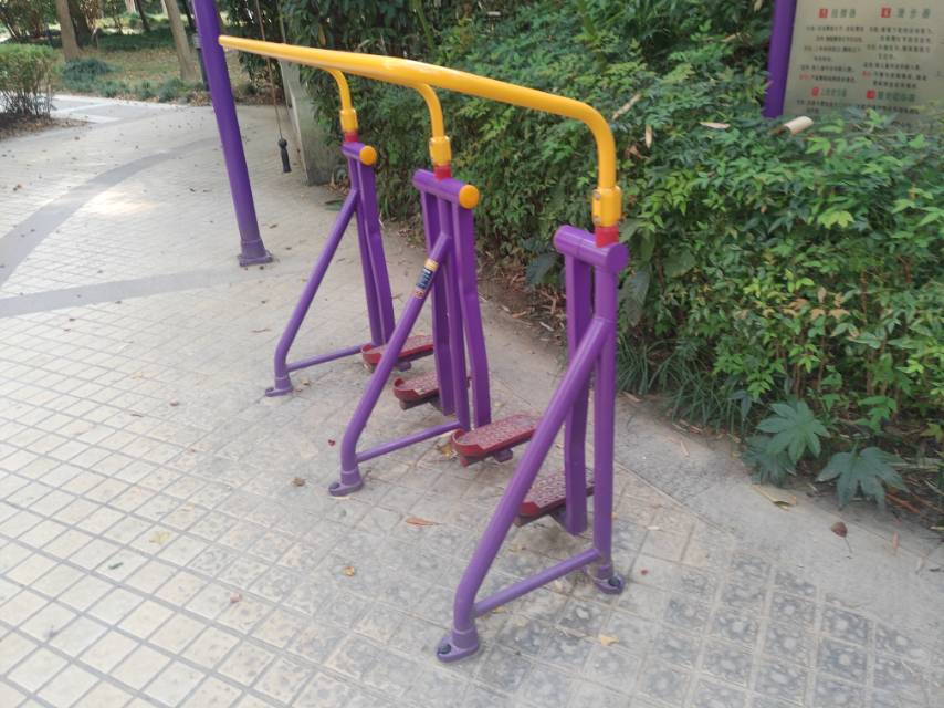 太空漫步器