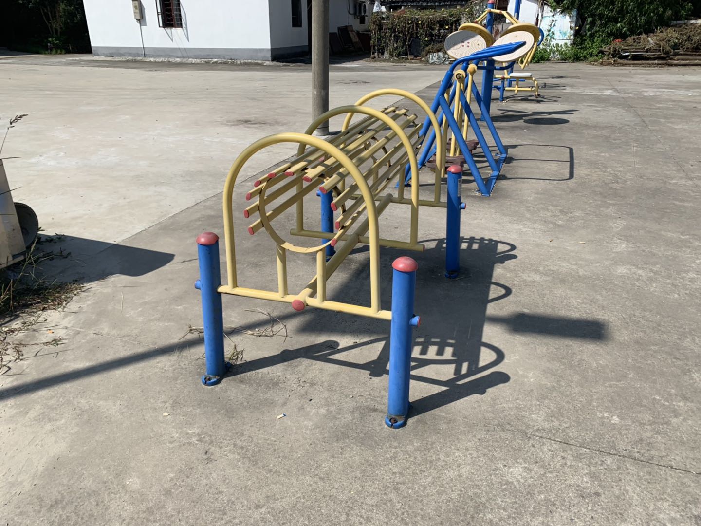 伸腰器