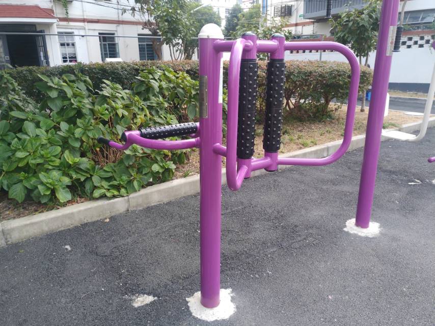 腰背按摩器