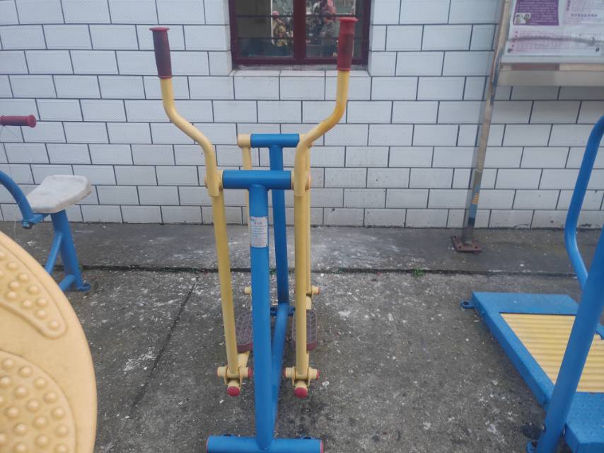 滑行器