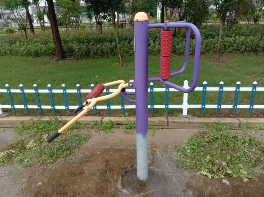 腰背按摩器