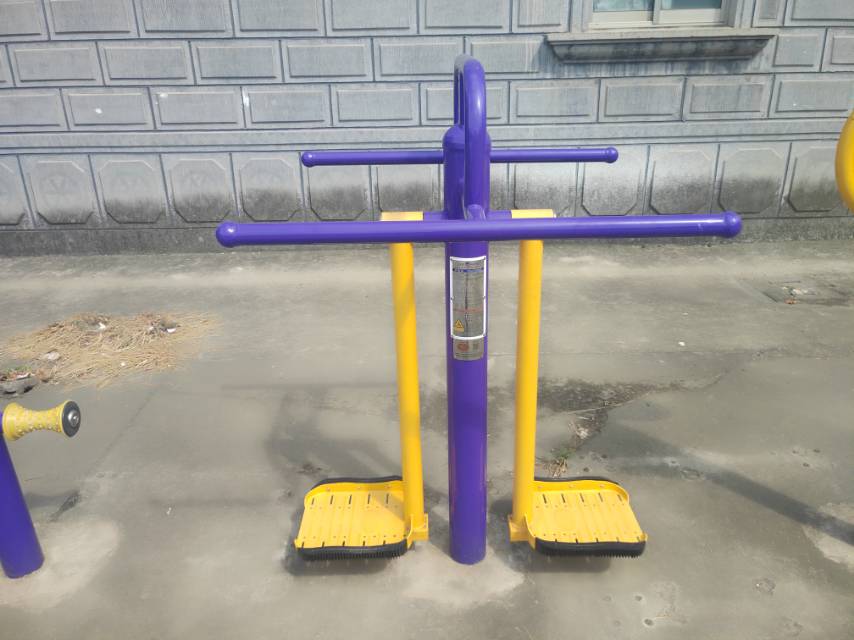 鐘擺器