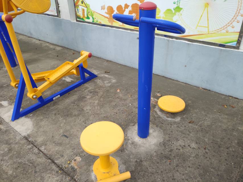 雙位扭腰器
