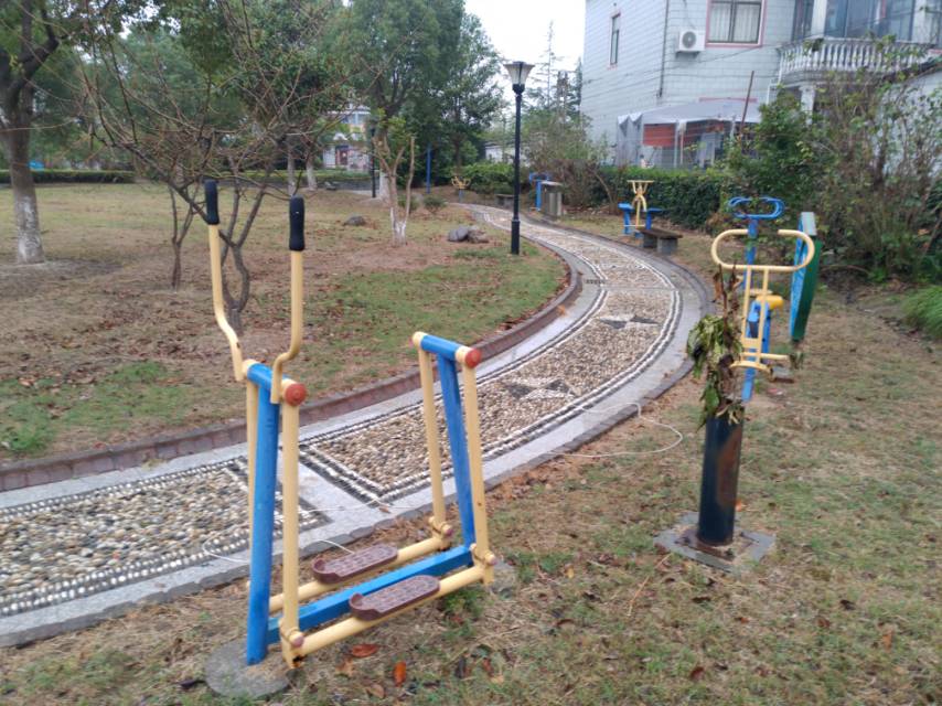 祥旺社區(qū)泥城一組健身點