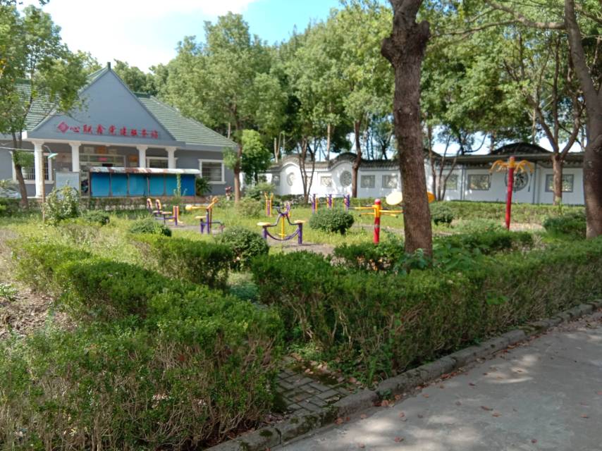 團(tuán)新村健身點