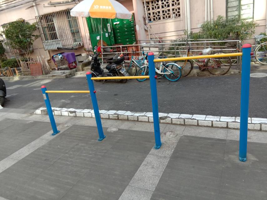 壓腿杠