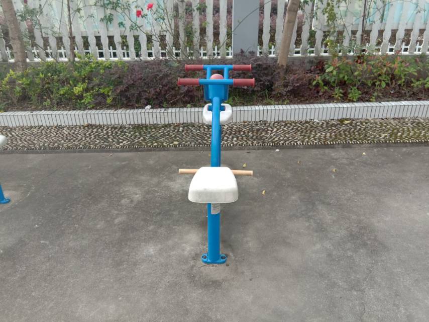下肢鍛煉器