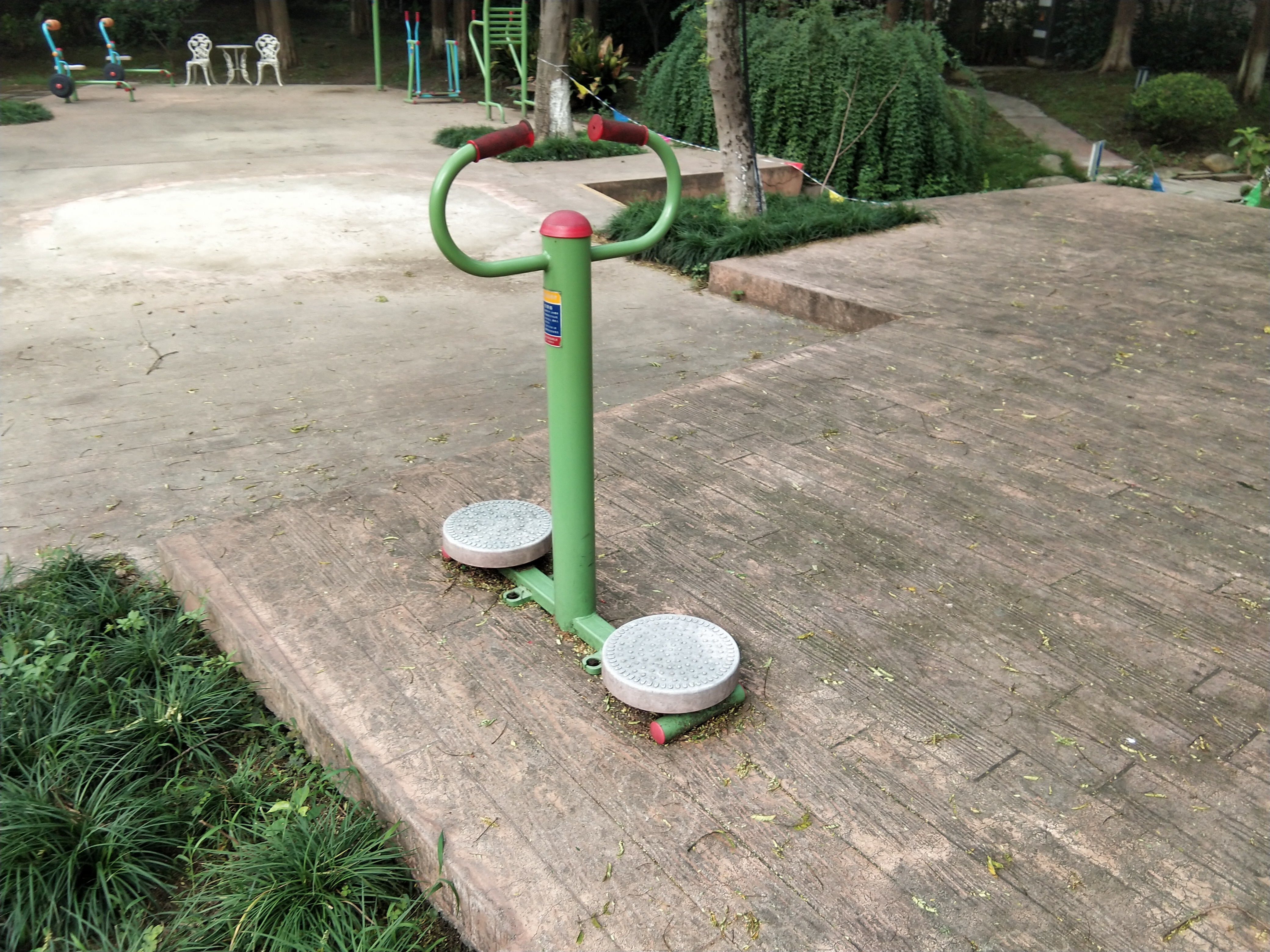 扭腰器
