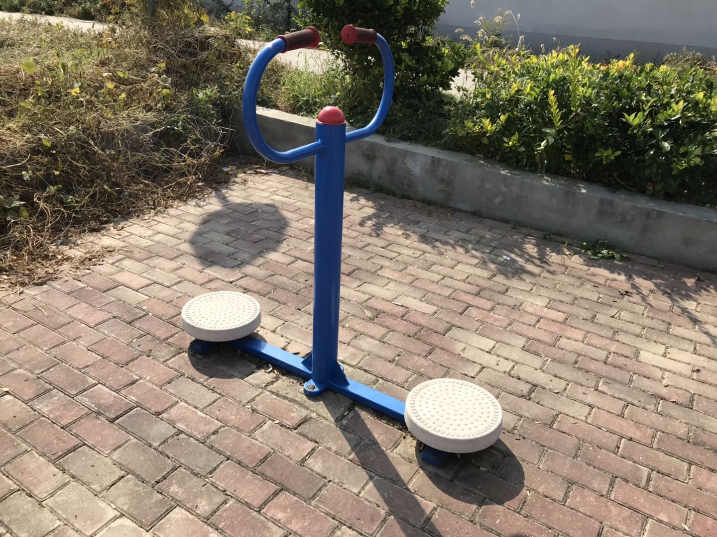 扭腰器