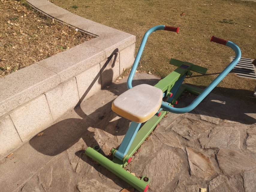 劃船器