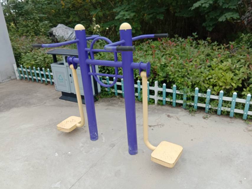 鐘擺器