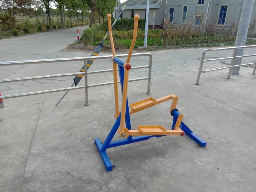 室外橢圓機