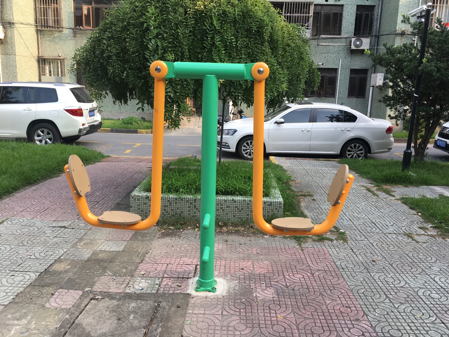 二位蹬力器