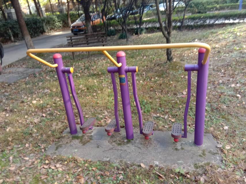 太空漫步器