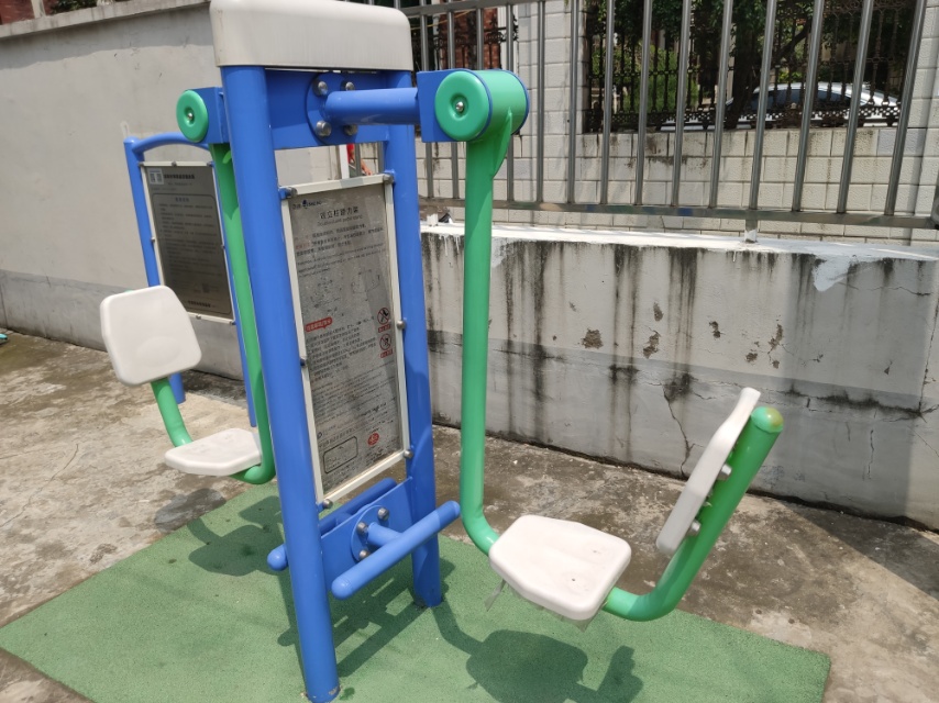 雙立柱蹬力架