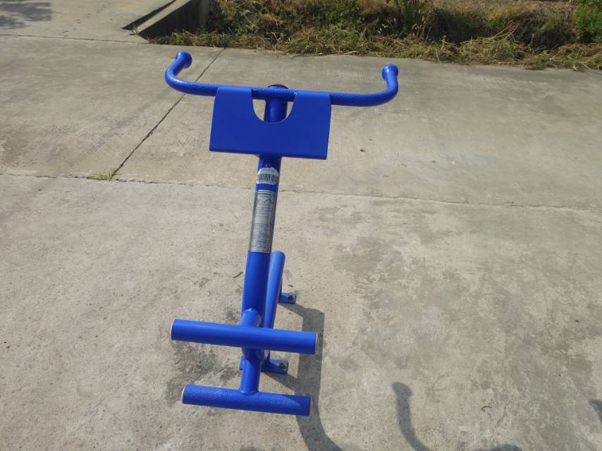 背肌訓練器