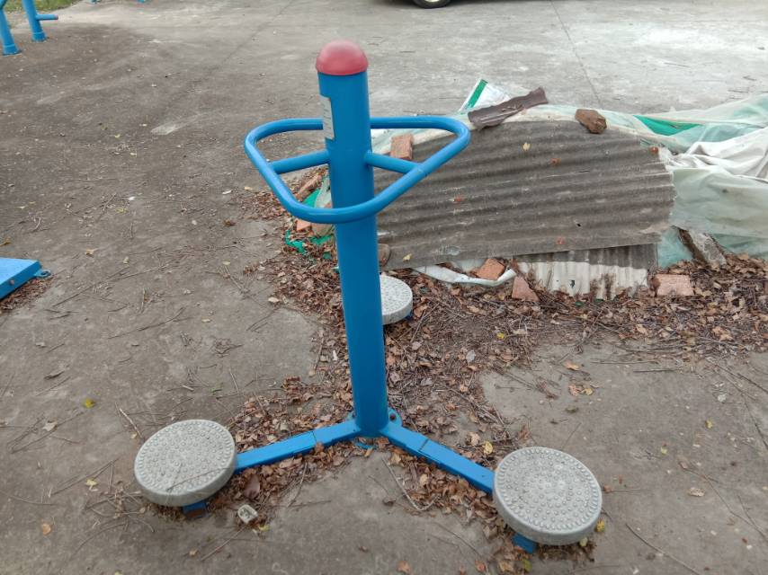 扭腰器