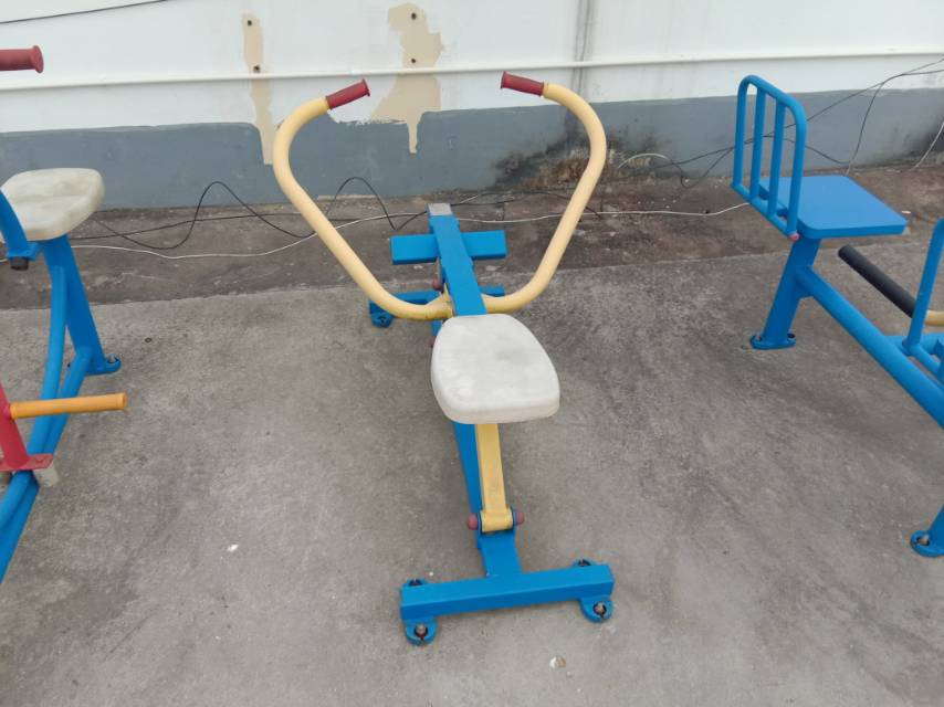自重劃船器