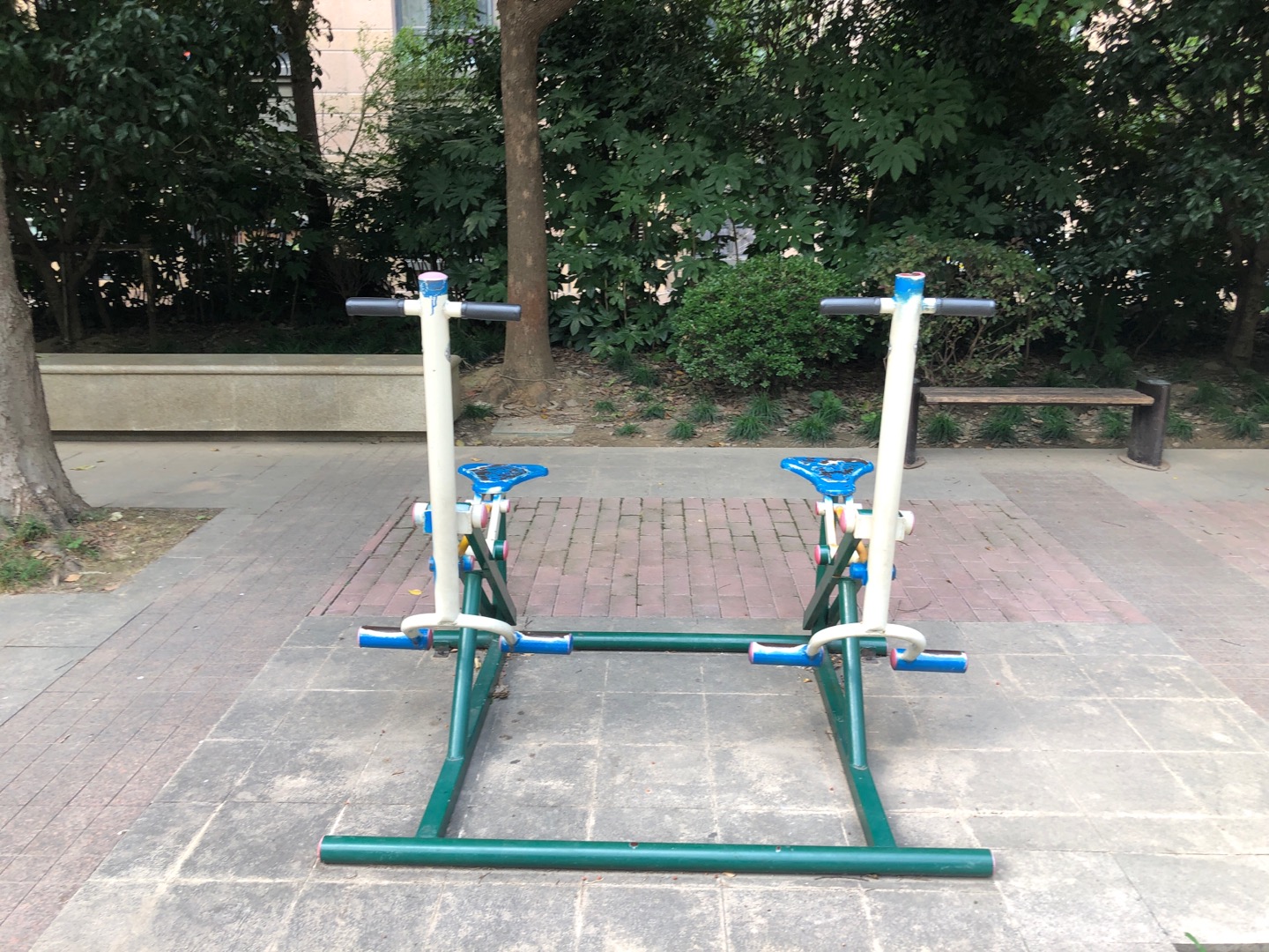 健騎機(jī)