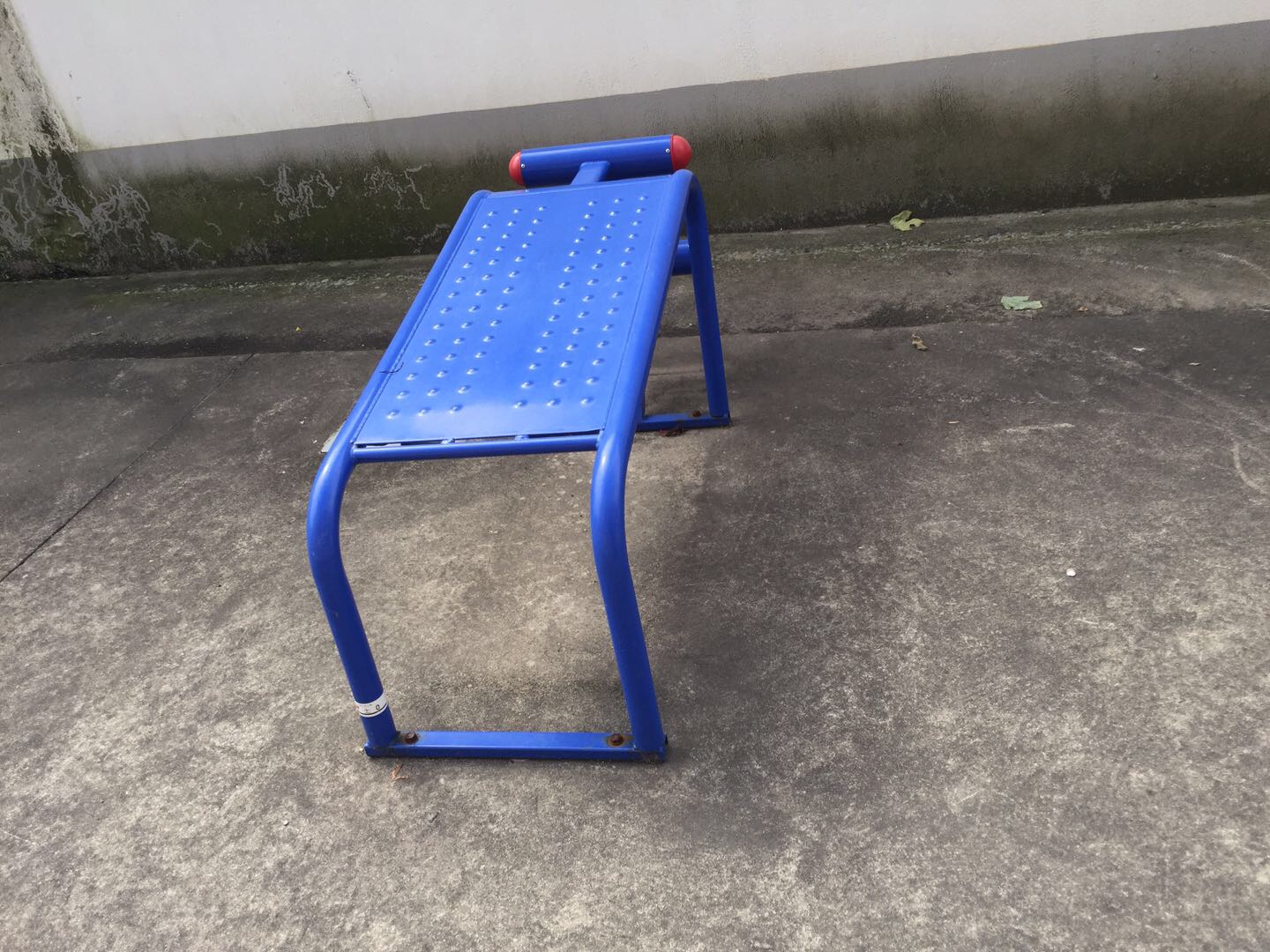 仰臥起坐板